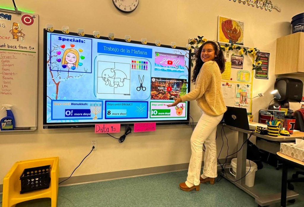 Ms. Bees guides her first graders with care and creativity 738271002 4463993440523972 2763480960202972421 n